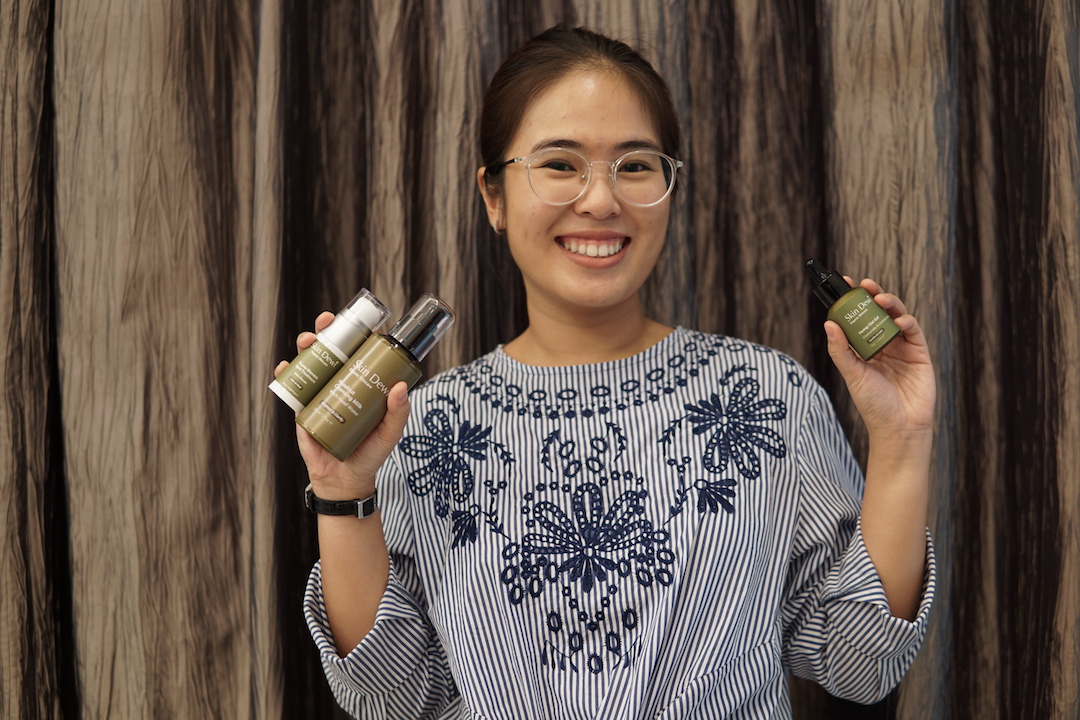 Saat Saya Berkenalan dengan Skin Dewi Saat Saya Berkenalan dengan Skin Dewi