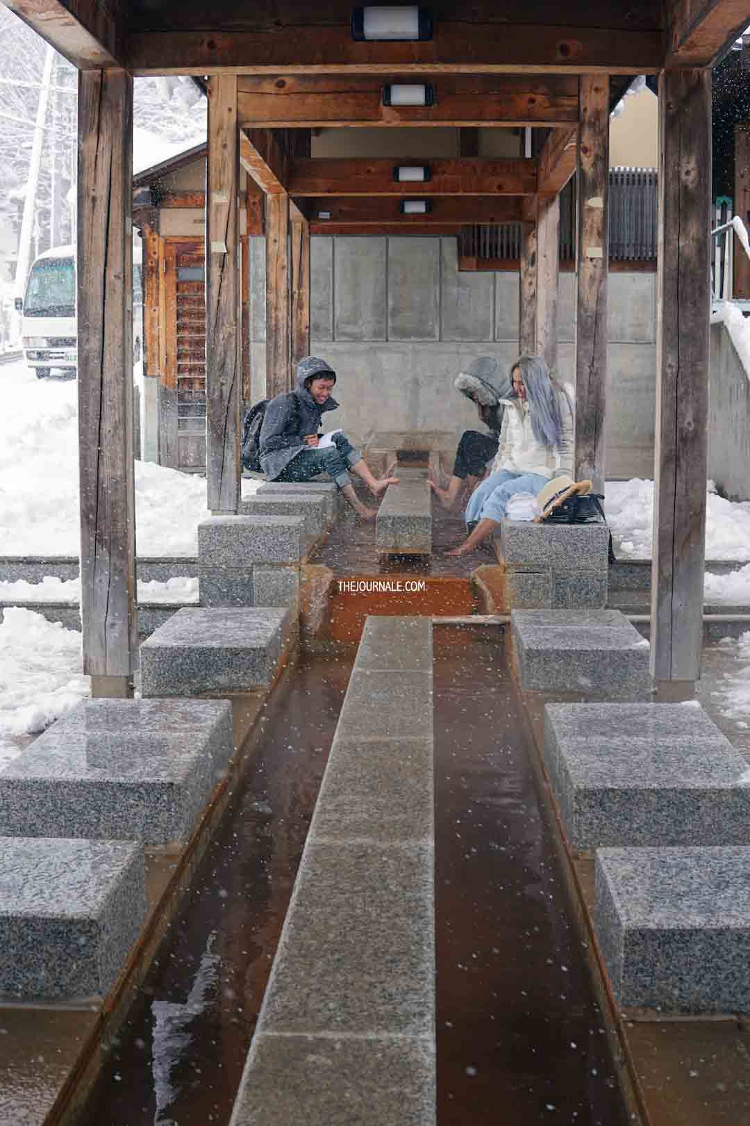 Liburan Impian: ke Jepang Bareng Suami Naik Business Class