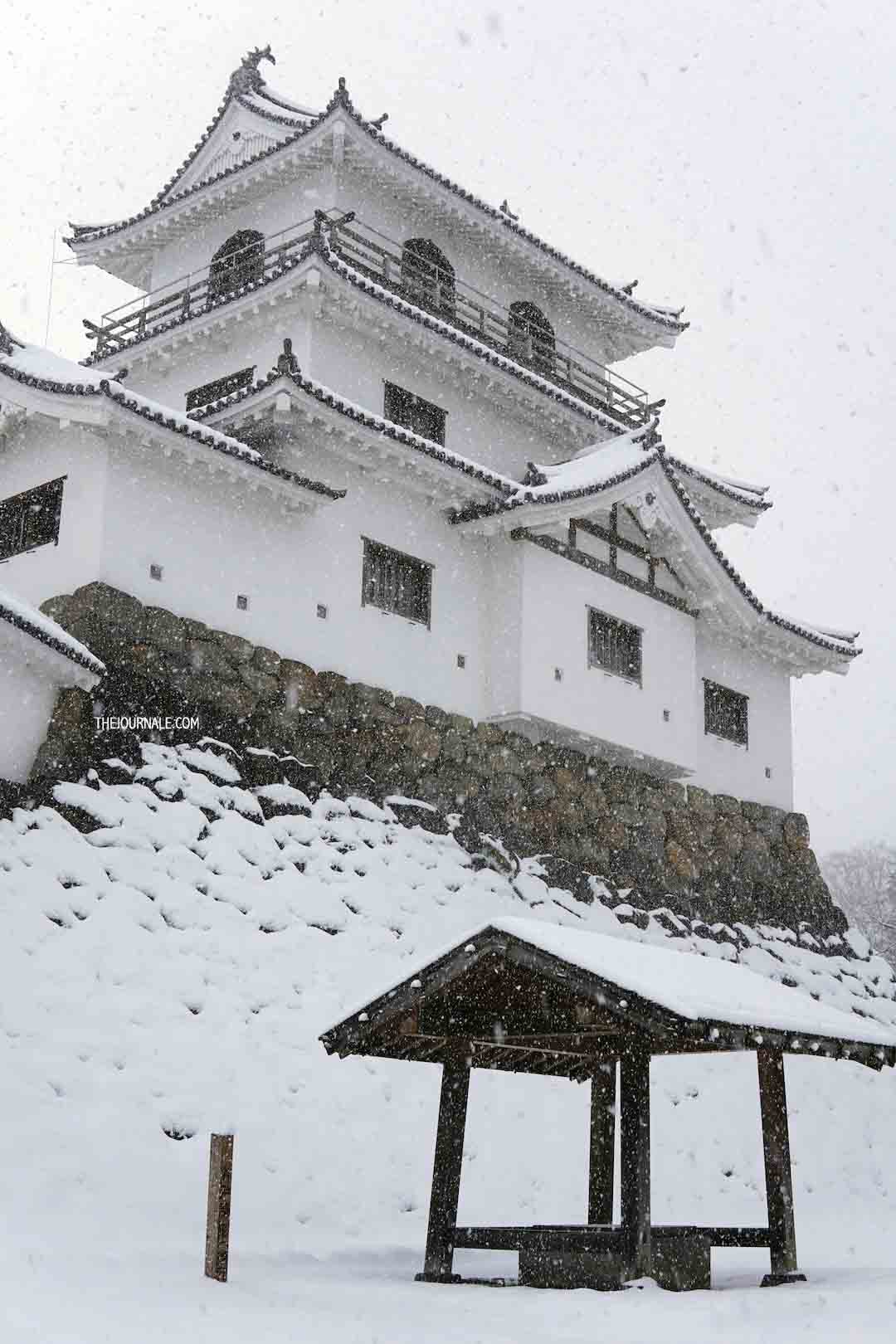 Liburan Impian: ke Jepang Bareng Suami Naik Business Class