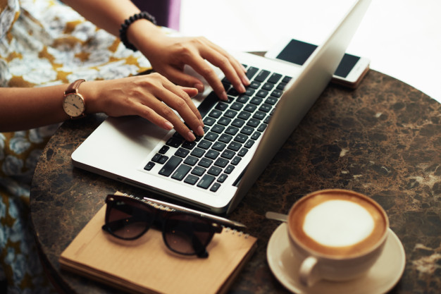 6 Tips Menemukan Gaya Menulis Saat Ngeblog